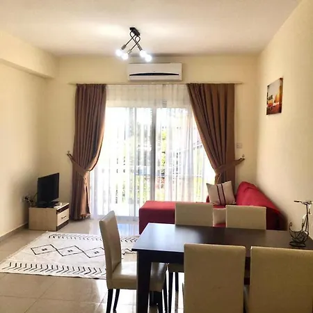 Luxury Two-bedroom In Amazing Place Lukomorye C4 Apartment